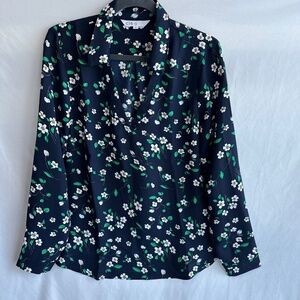 Cleo Blouse Medium Long Sleeve Floral Black V-Neck Classic Cottagecore